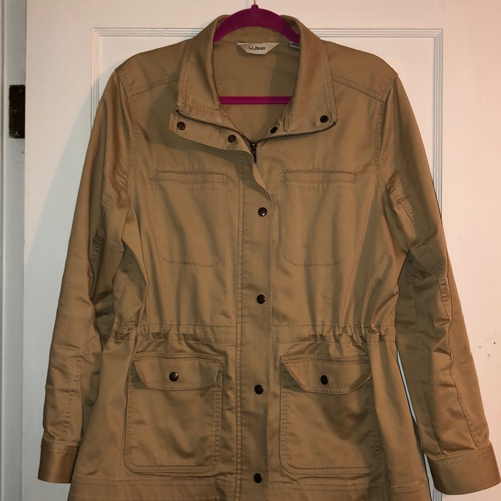 L.L. Bean Utility Jacket 🧥💞